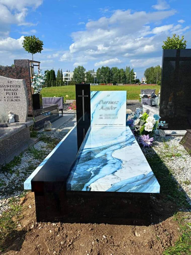 Nagrobek kompozytowy pojedynczy — zdjęcie 6