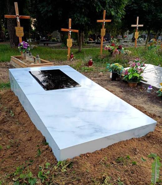 Nagrobek kompozytowy urnowy premium